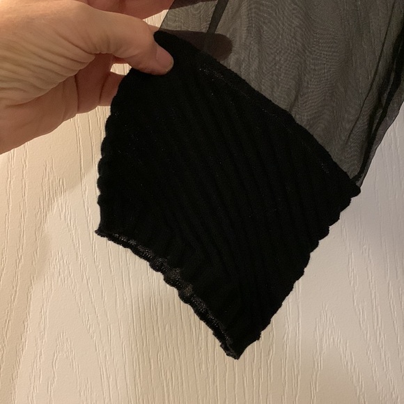 NWOT Tricot Chic blouse - Picture 3 of 8